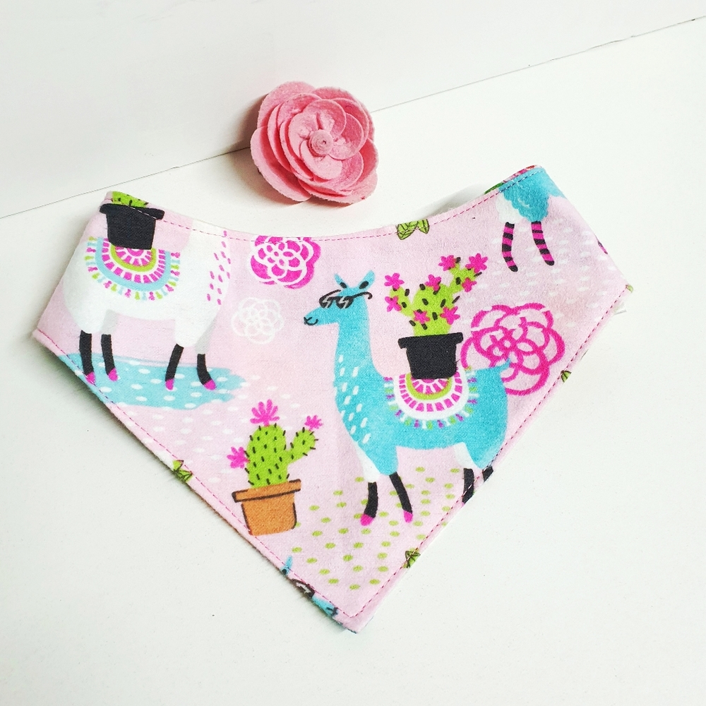 🐶 5 for $15 *  Pablo Pink Lama/Floral Snap On Dog Bandana